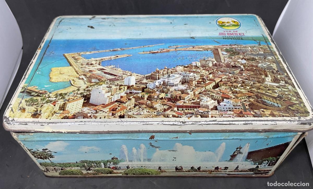 Bo&icirc;tes et petites bo&icirc;tes m&eacute;talliques: Caja metal antigua &rdquo;Viuda de Jorge Romero. Azafranes. Novelda&rdquo; CAR1005