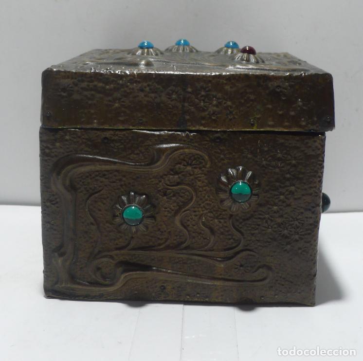 Cajas y cajitas met&aacute;licas: CAJA DE MADERA FORRADA - Foto 1