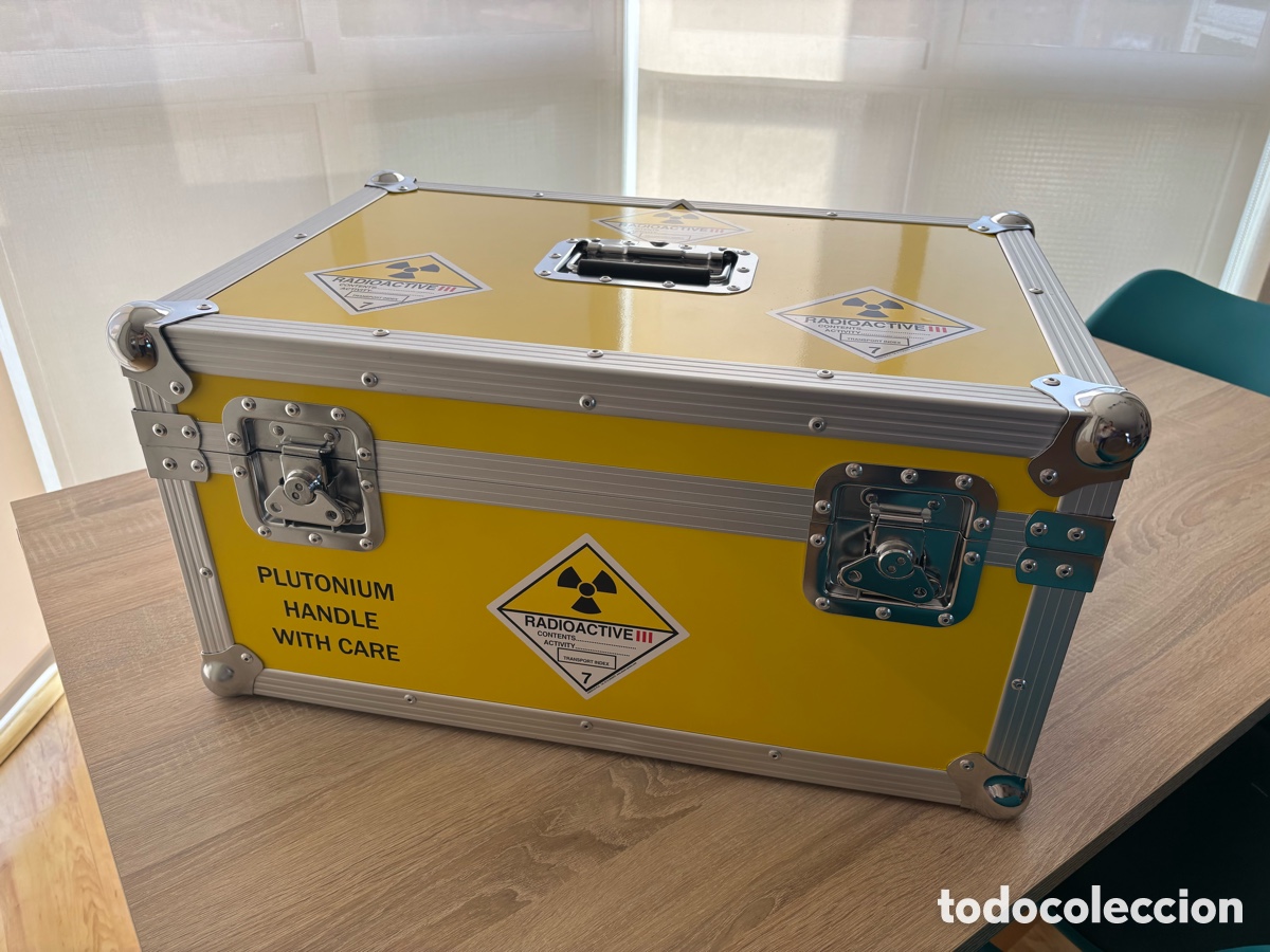 Cajas y cajitas met&aacute;licas: Caja plutonio Regreso al Futuro