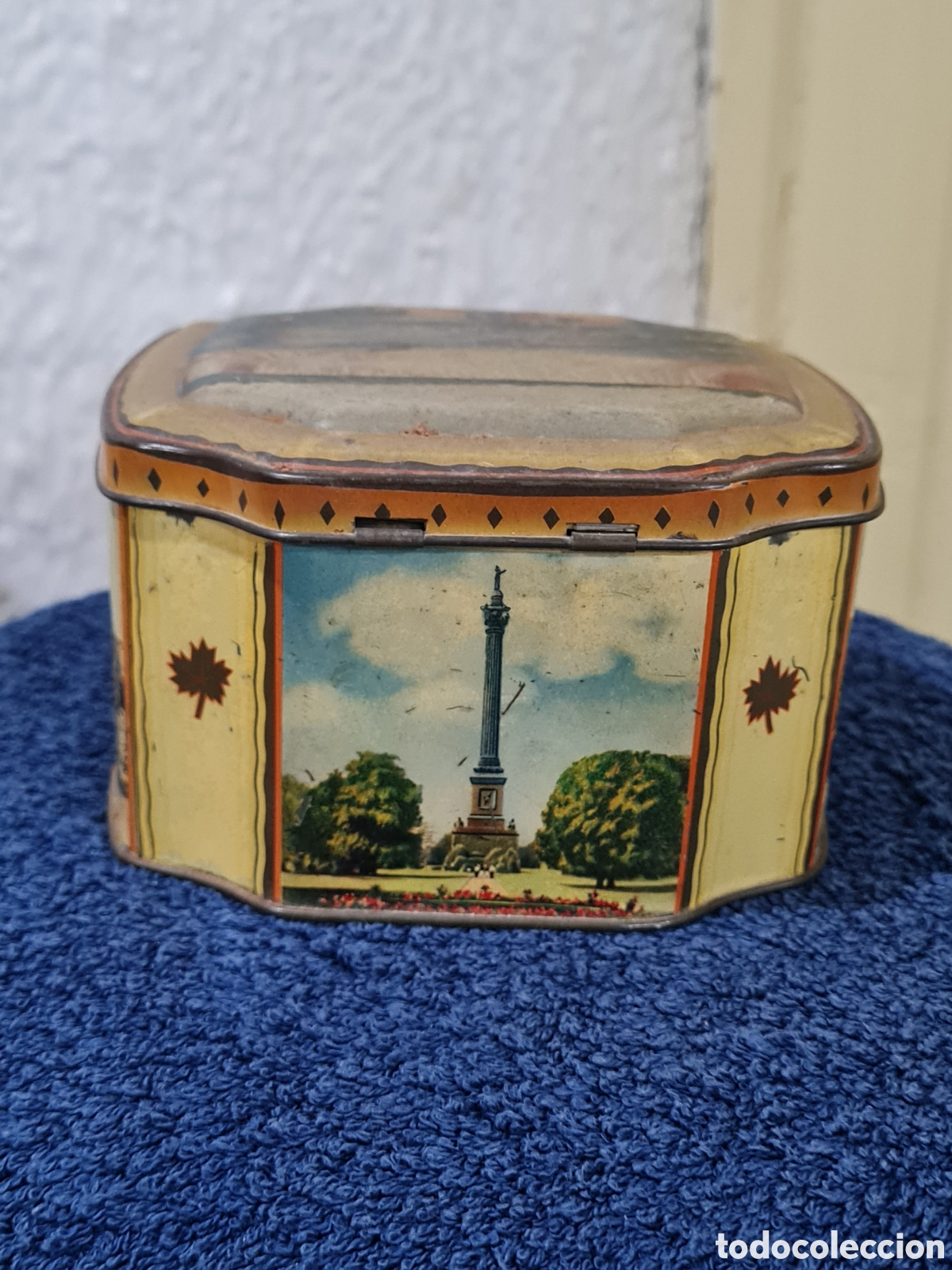 Cajas y cajitas met&aacute;licas: Antigua caja litografiada - Foto 3
