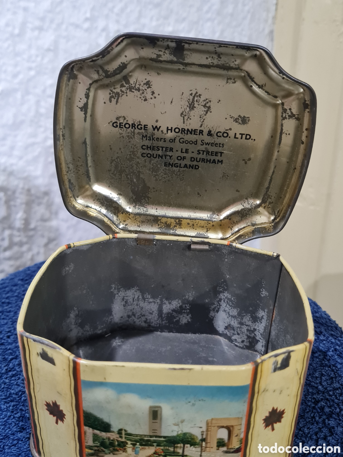 Cajas y cajitas met&aacute;licas: Antigua caja litografiada - Foto 7