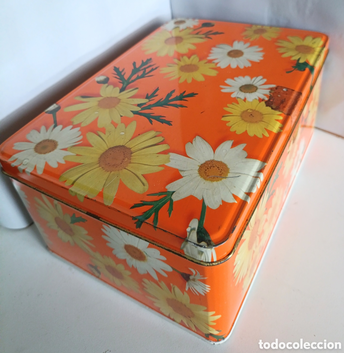 Cajas y cajitas met&aacute;licas: Antigua caja de Colacao . Motivo floral