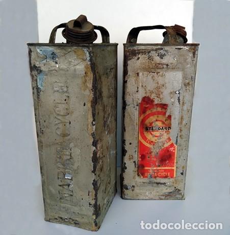 Boxes and metal boxes: Par de botes met&aacute;licos de aceite