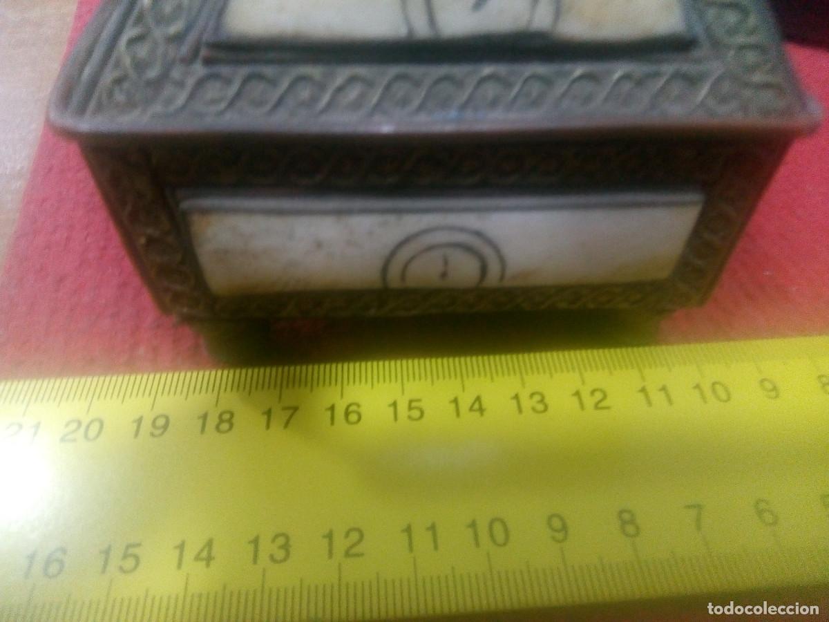 Cajas y cajitas met&aacute;licas: CAJA LAT&Oacute;N Y BRONCE CON ASTA INCRUSTADA - Foto 9