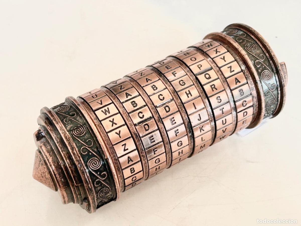 Cajas y cajitas met&aacute;licas: CRYPTEX CODIGO DA VINCI-CAJA FUERTE CON CODIGO ENCRIPTADO-PELICULA - Foto 2