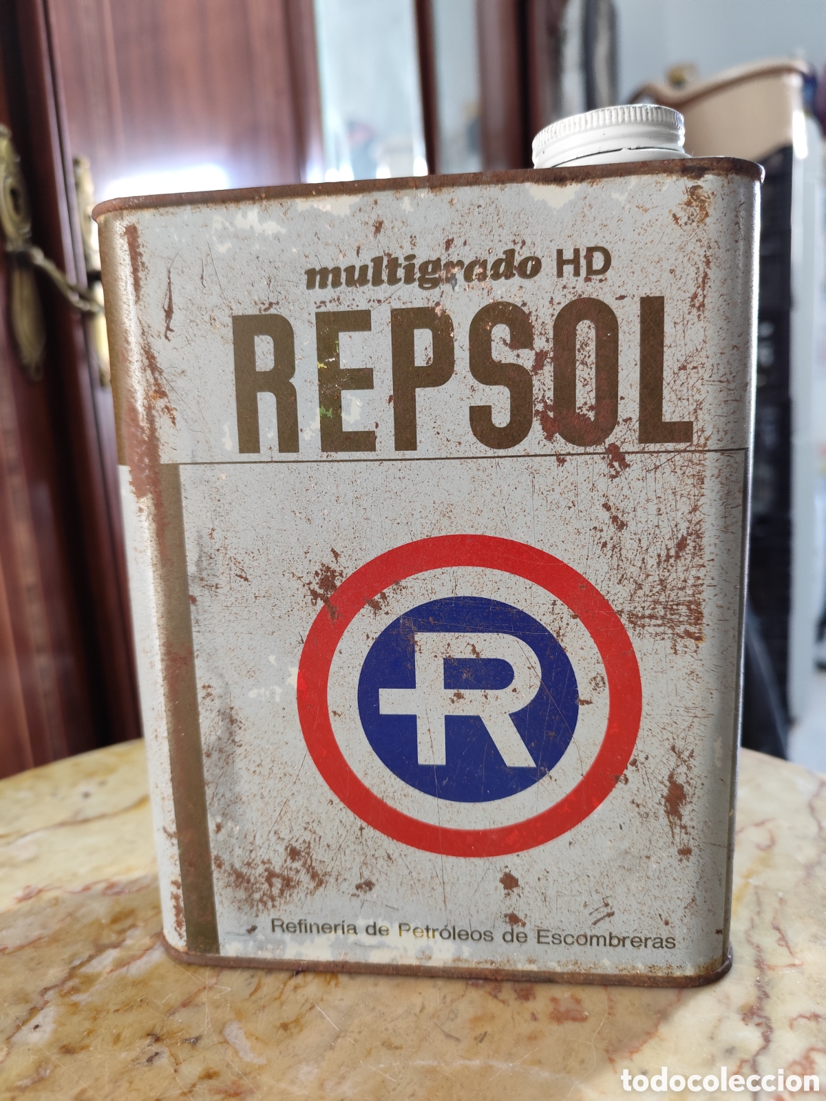 Cajas y cajitas met&aacute;licas: LATA DE ACEITE REPSOL MULTIGRADO - Foto 1