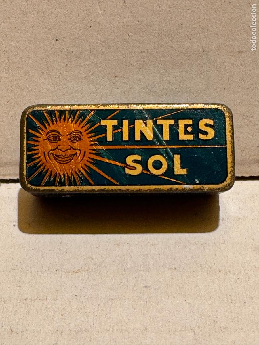 Blechdosen und Kisten: ANTIGUA LATA DE CHAPA TINTES SOL