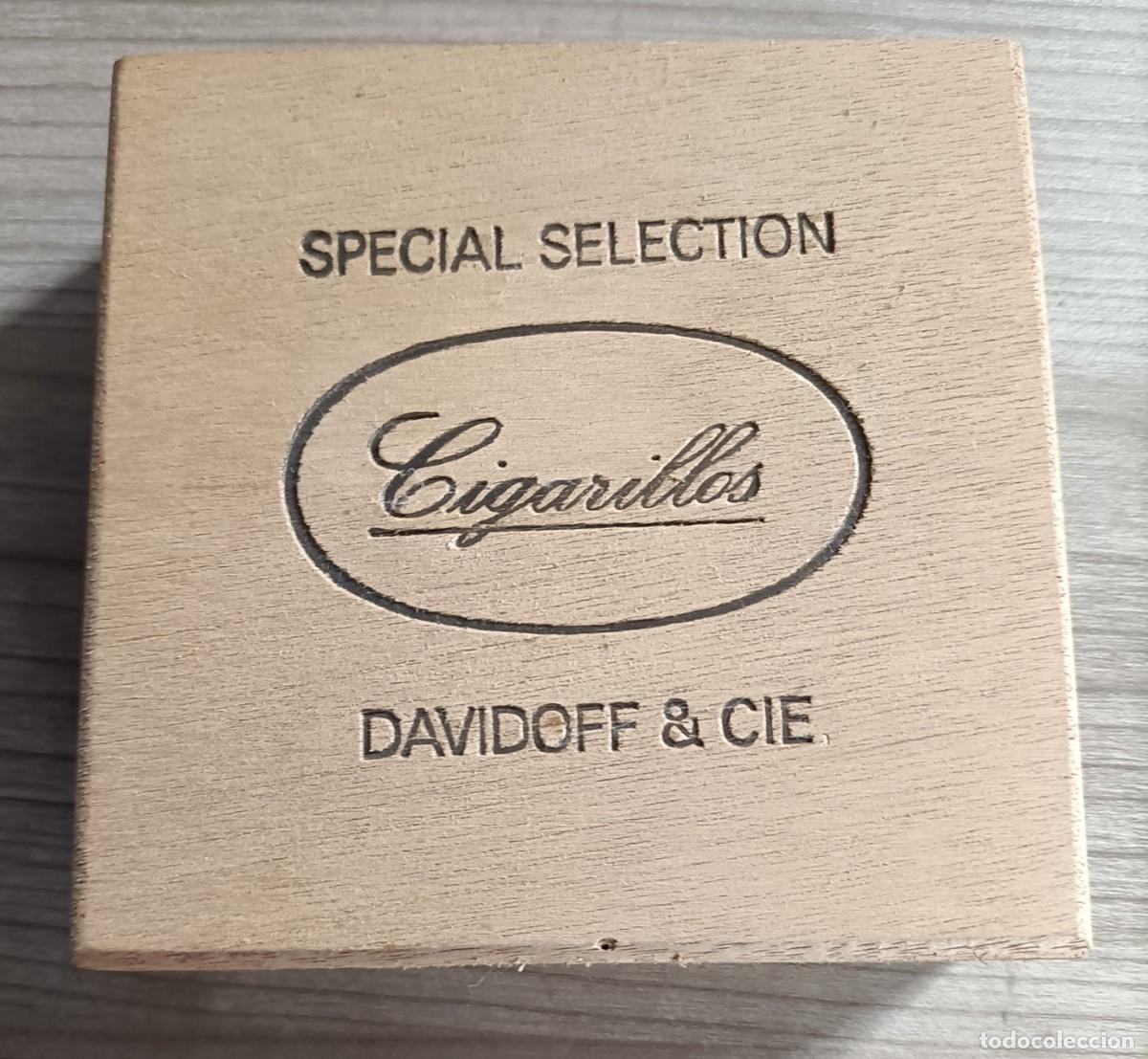 Caixas e caixinhas met&aacute;licas: Tabaco, antigua caja madera cigarros Davidoff