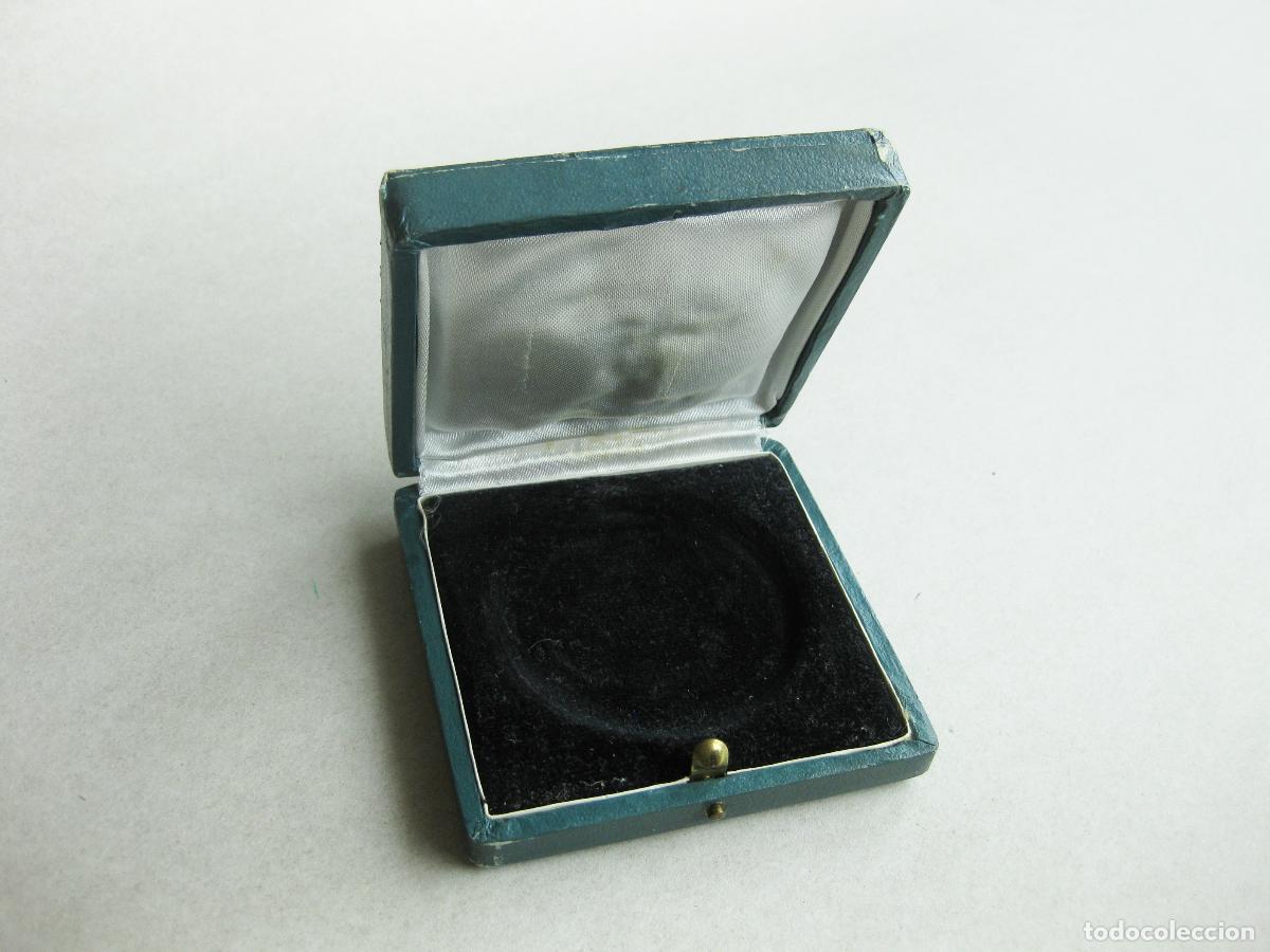 Casse e cassette metalliche: CAJA O ESTUCHE DE MEDALLA DE LOS A&Ntilde;OS 60