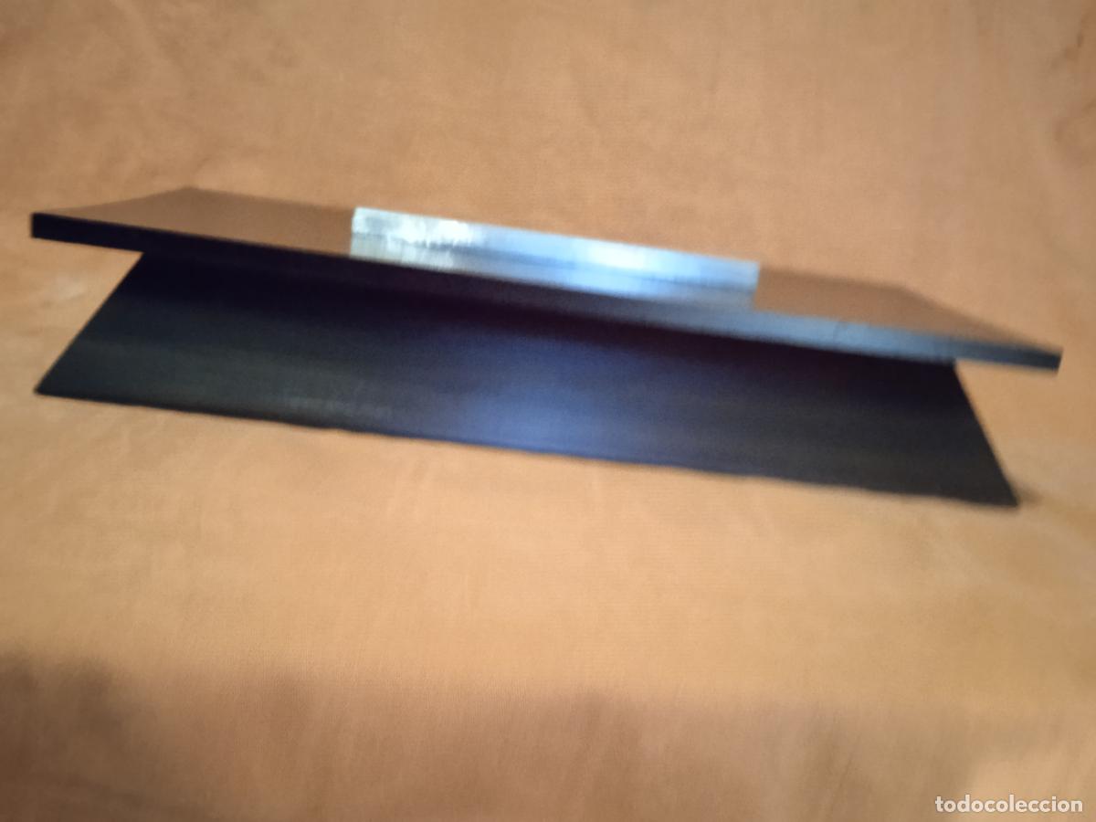 Cajas y cajitas met&aacute;licas: CAJA DE MADERA CON FORMA IRREGULAR Y ASA DE ALUMINIO - Foto 2