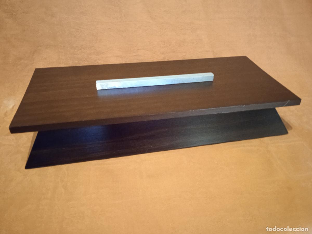 Cajas y cajitas met&aacute;licas: CAJA DE MADERA CON FORMA IRREGULAR Y ASA DE ALUMINIO - Foto 1