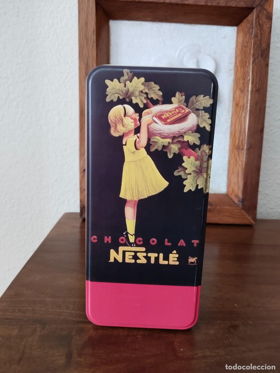 Cajas y cajitas met&aacute;licas: Caja de lata Chocolat Nestl&eacute;. - Foto 1
