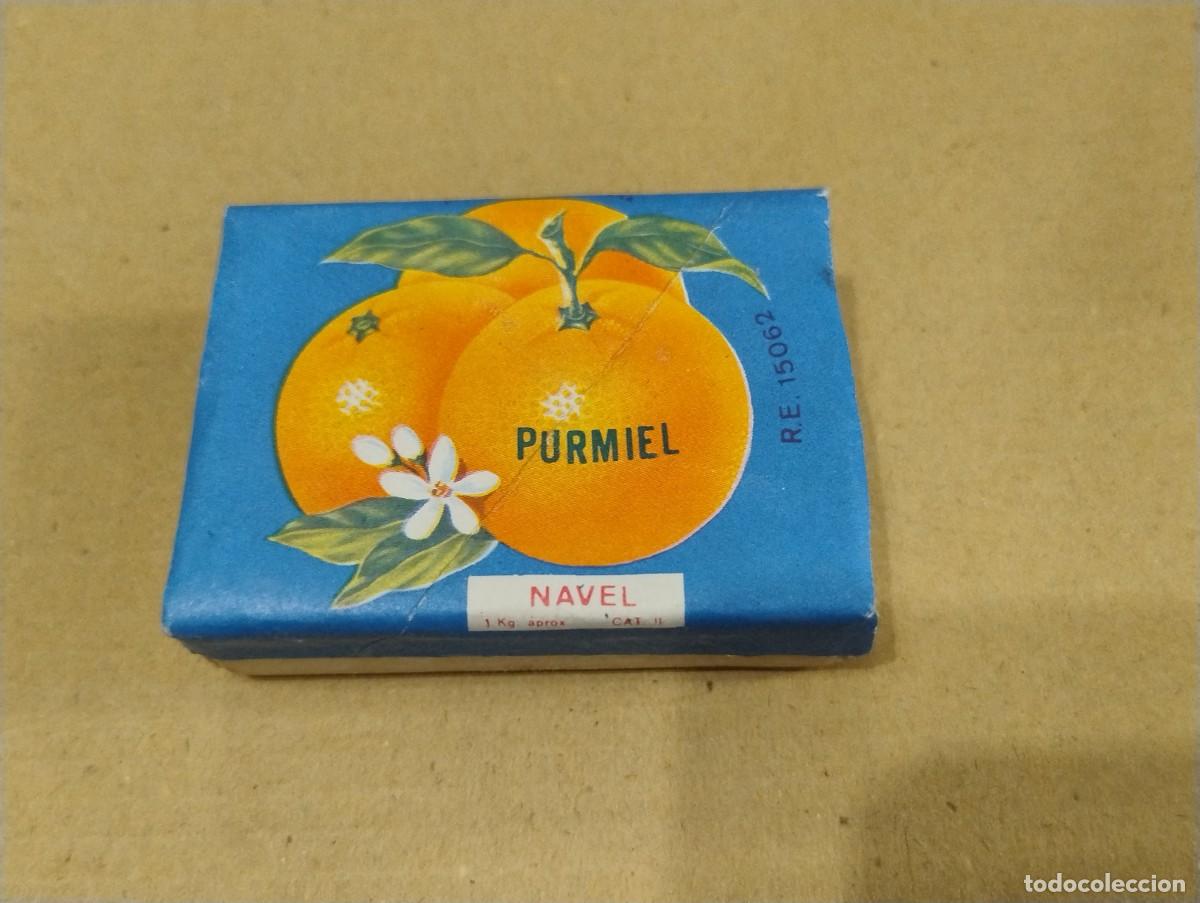 Blechdosen und Kisten: Peque&ntilde;a cajita naranja. Purmiel. Navel. 6,50 x 2 x 4,50 cm