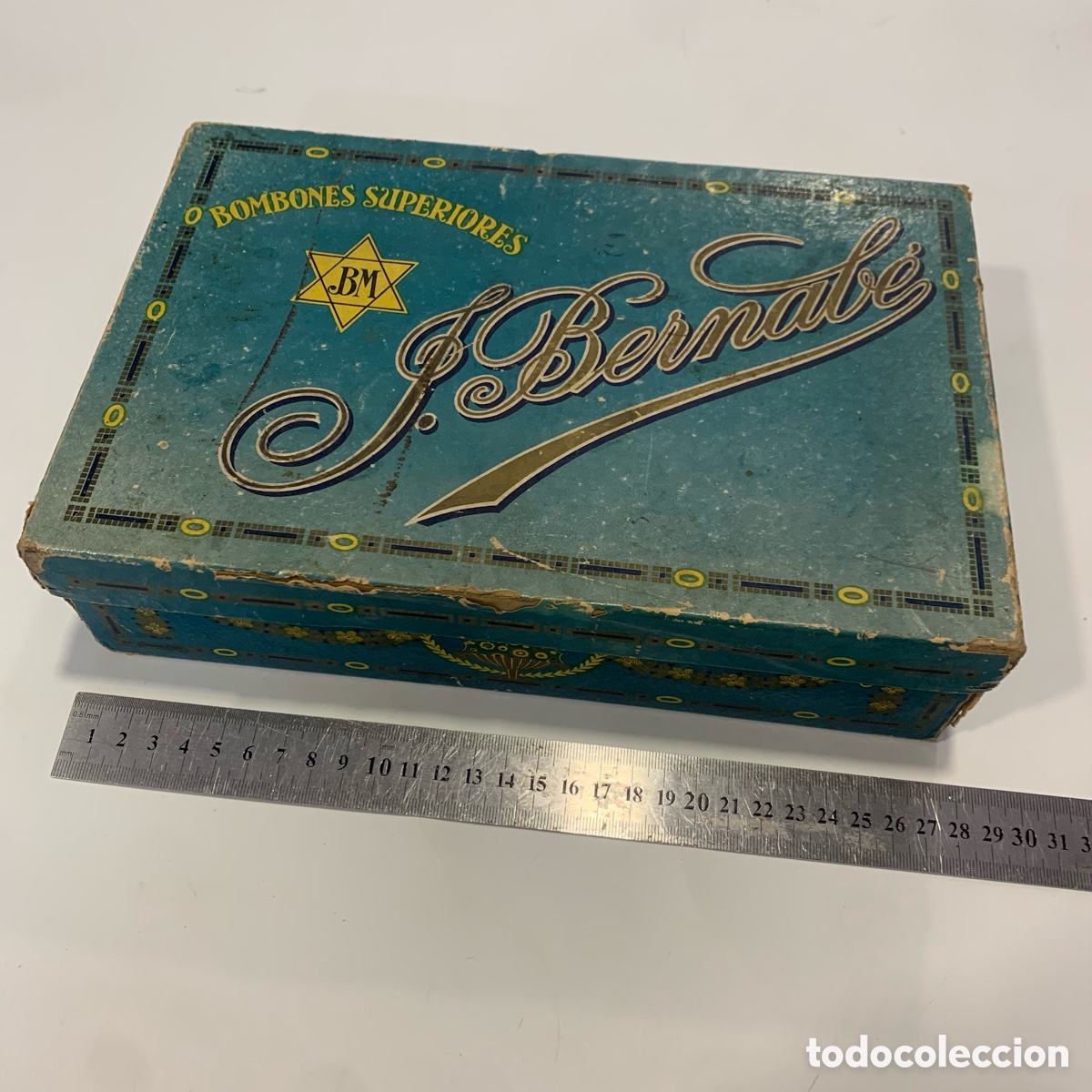 Blechdosen und Kisten: Antigua caja de bombones superiores j. Bernabe