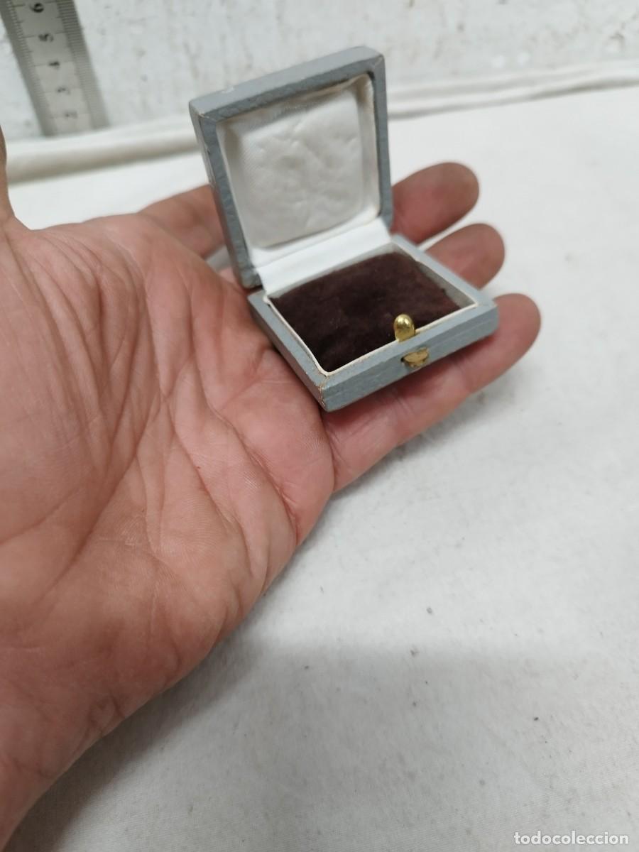 Cajas y cajitas met&aacute;licas: Antigua caja de joyeria.