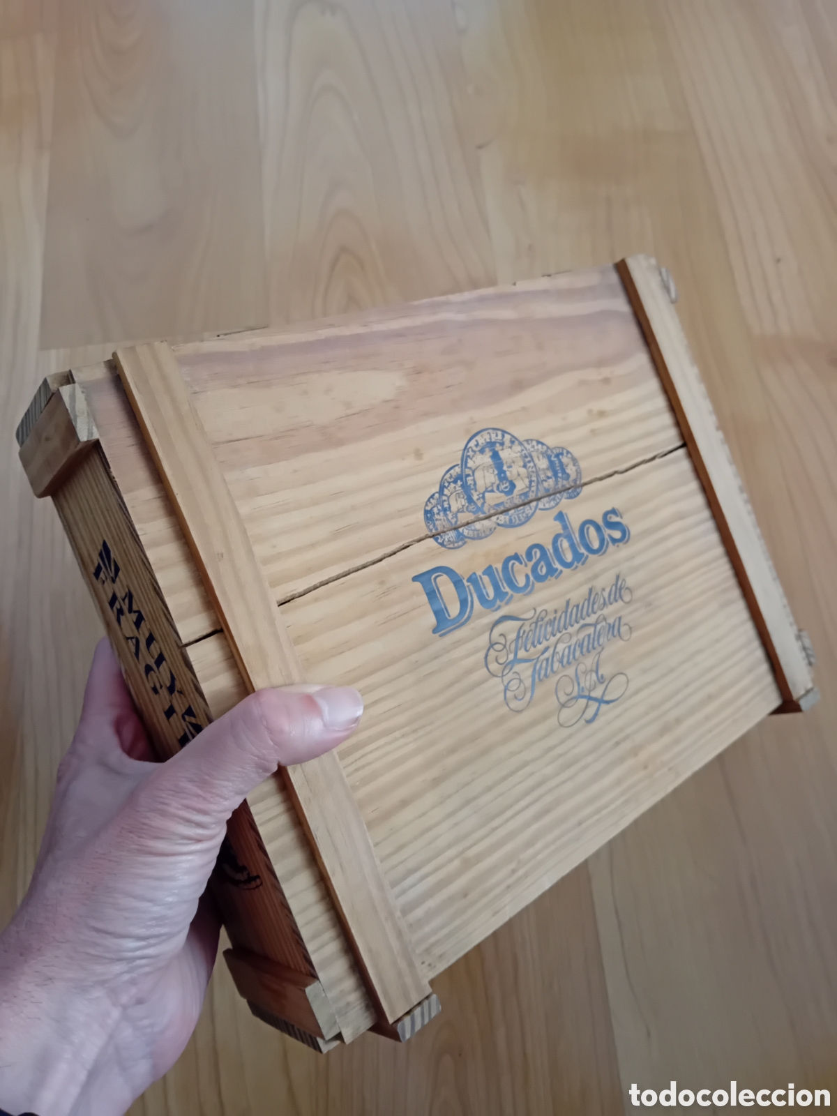 Blechdosen und Kisten: CAJA COFRE MADERA TABACO DUCADOS. EDICION ESPECIAL TABACALERA. NUNCA VISTO EN TODOCOLECCION. A&Ntilde;OS 80