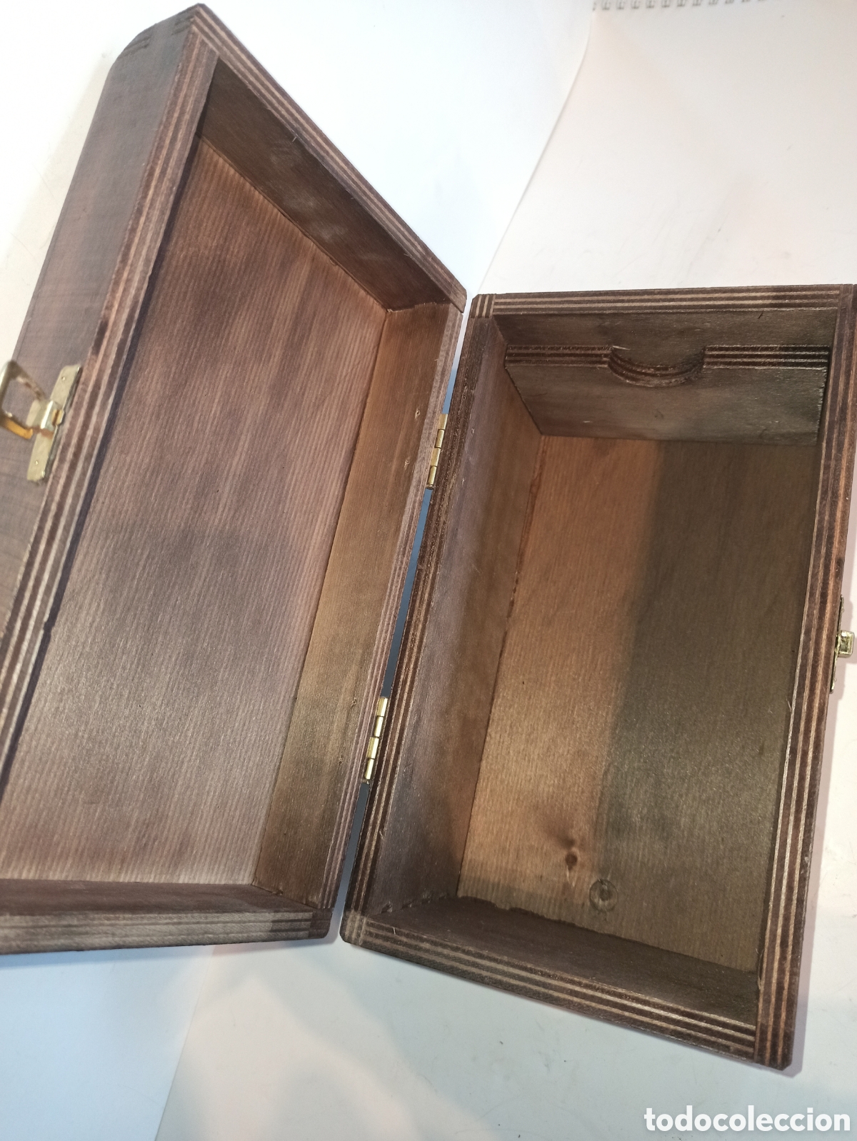 Cajas y cajitas met&aacute;licas: Caja de botella de licor........ - Foto 3