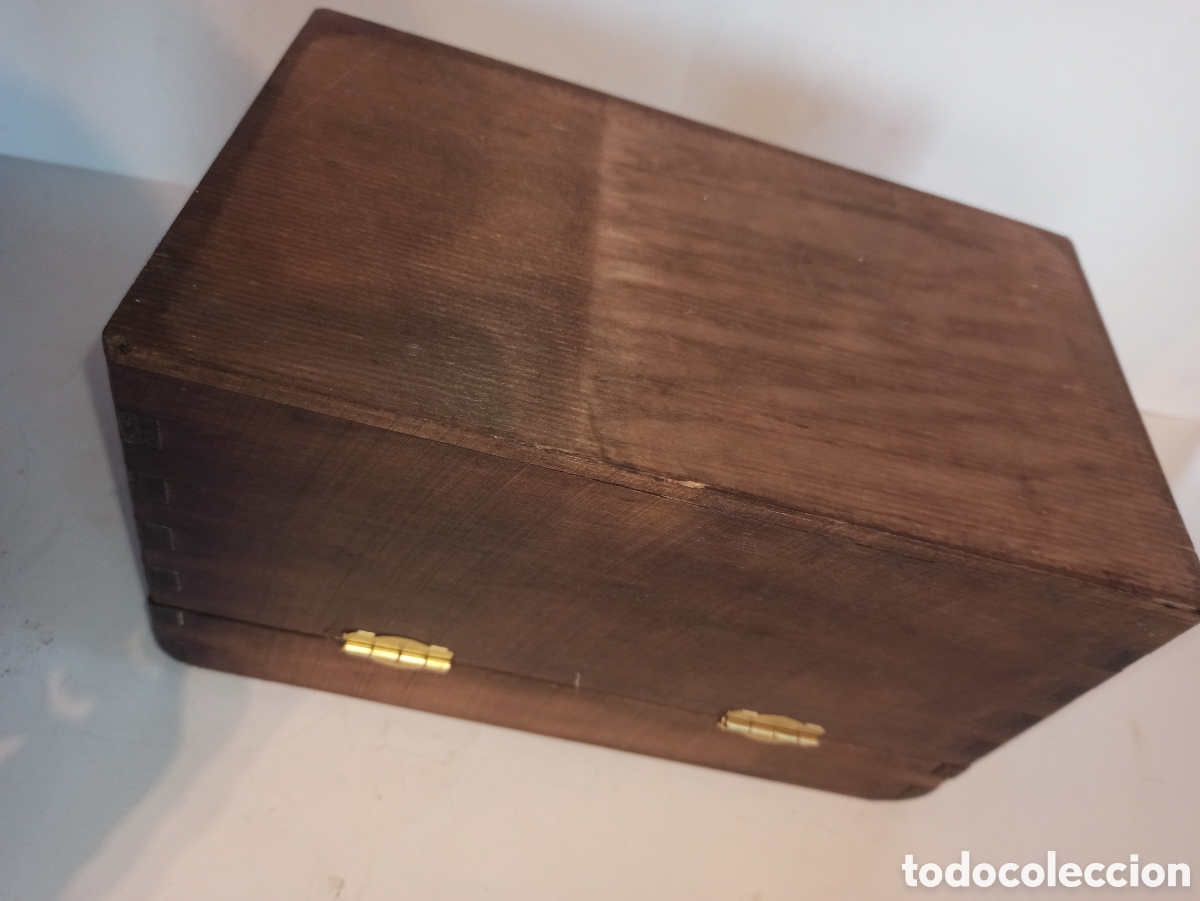 Cajas y cajitas met&aacute;licas: Caja de botella de licor........ - Foto 4