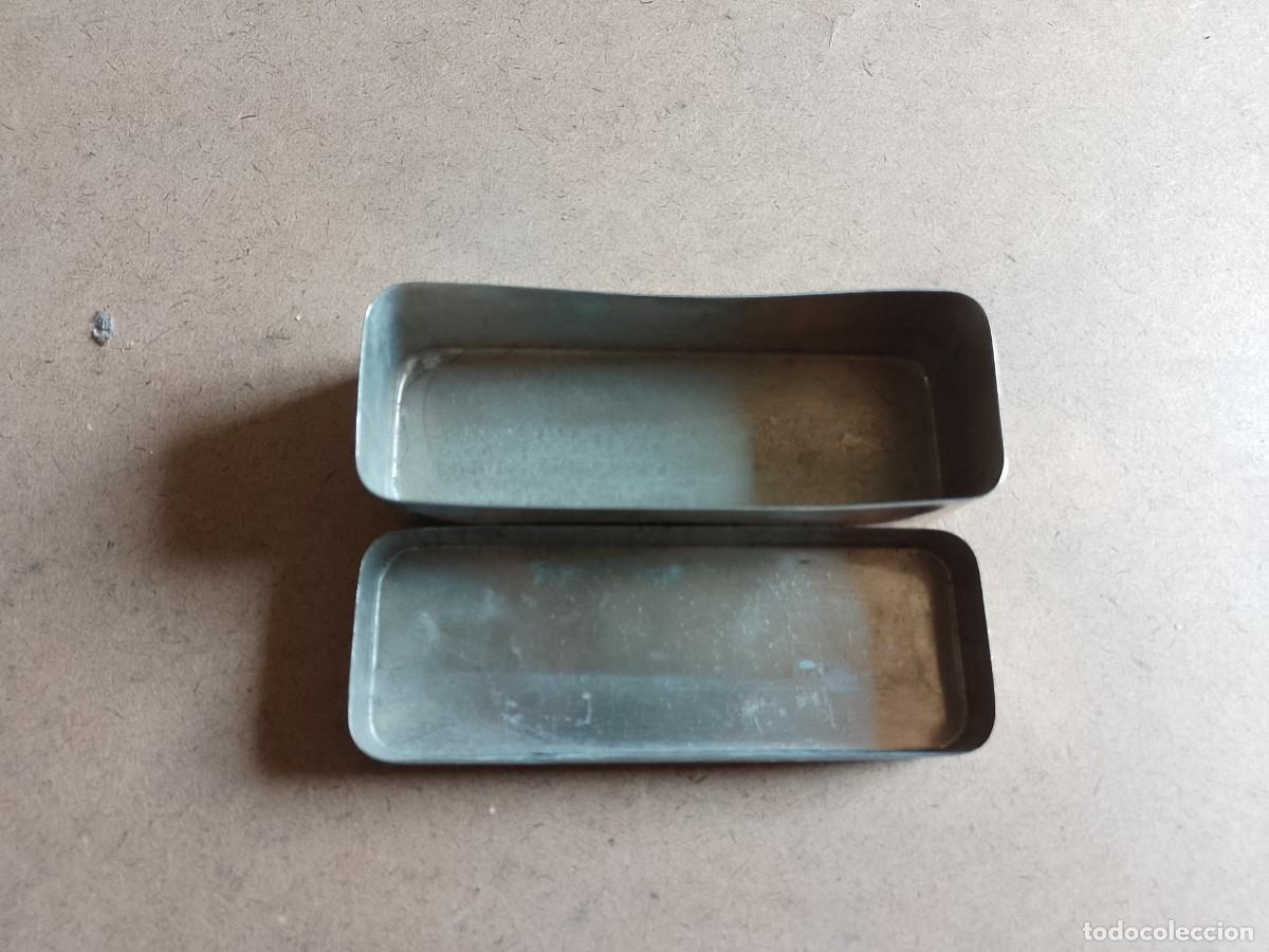 Boxes and metal boxes: Caja para almacenamiento de jeringas