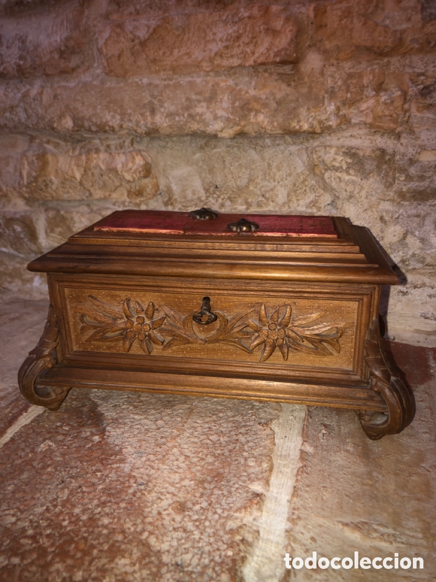 Blechdosen und Kisten: Caja antigua madera con llave