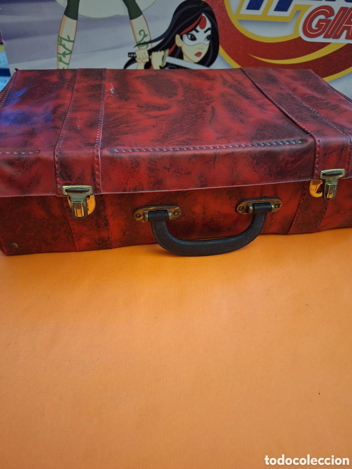 Cajas y cajitas met&aacute;licas: MALETA VINTAGE CON ASA