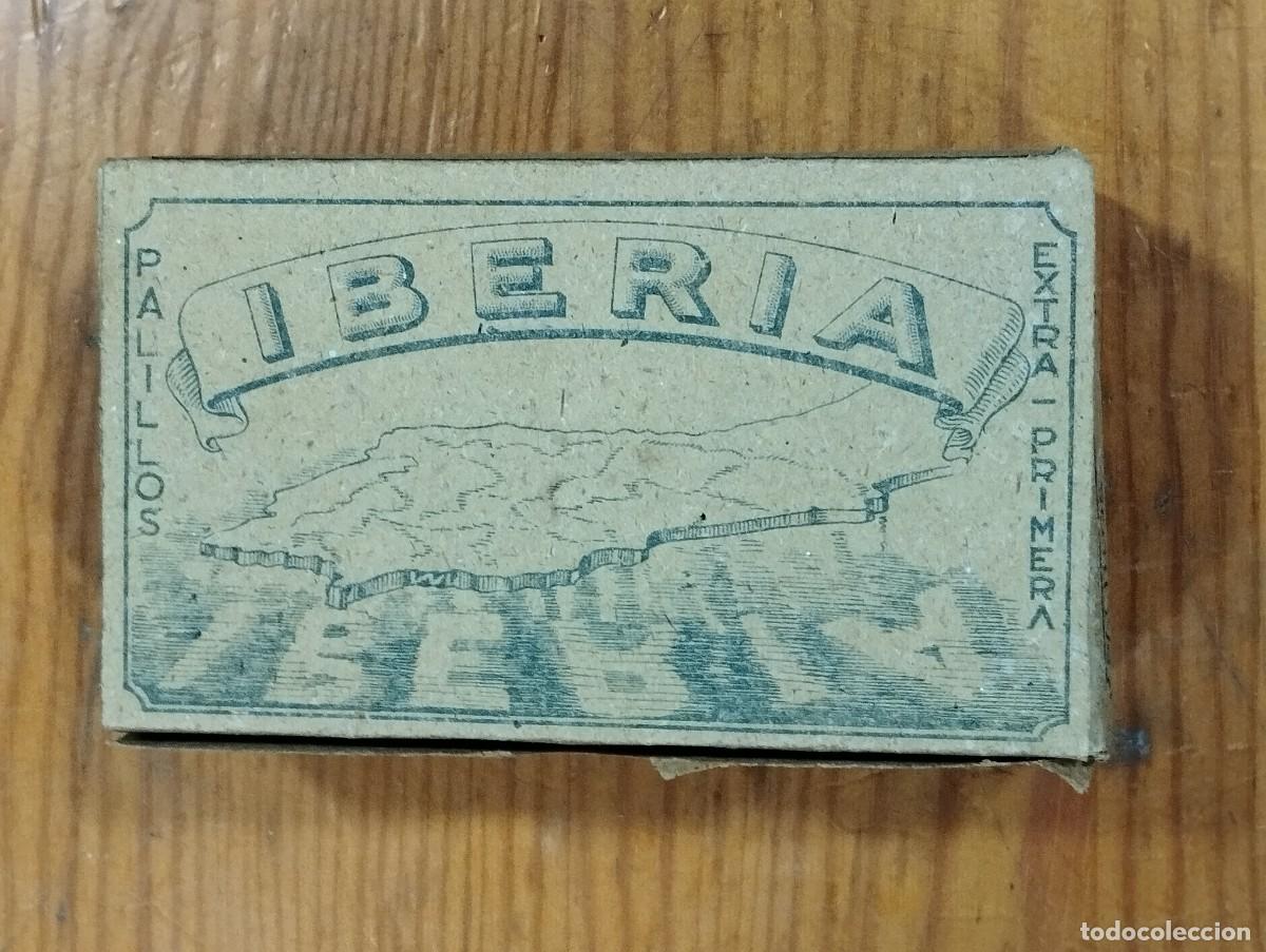 Bo&icirc;tes et petites bo&icirc;tes m&eacute;talliques: ANTIGUA CAJA IBERIA DE PALILLOS EN CART&Oacute;N MUY DELGADO. LLENA.