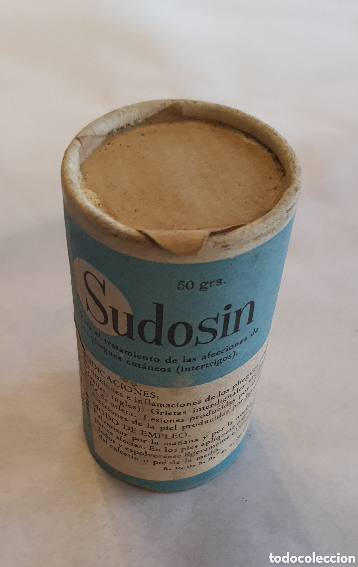 Casse e cassette metalliche: Antiguo bote de polvos de talco Sudosin