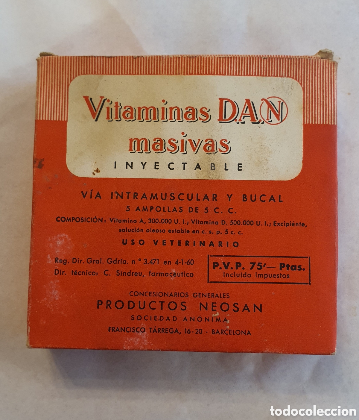 Casse e cassette metalliche: Antigua caja de Vitaminas DAN para animales