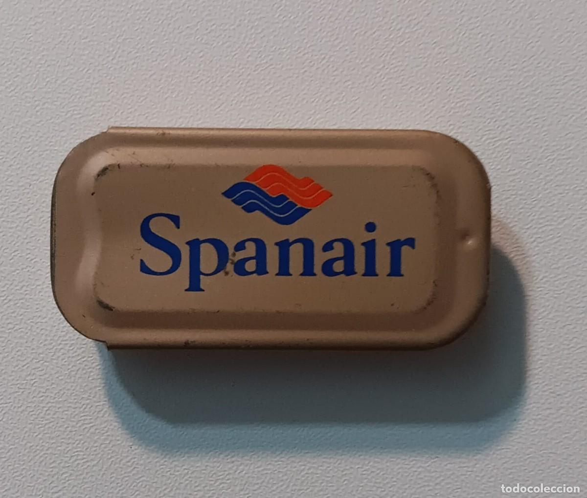 Blechdosen und Kisten: antigua caja cajita metalica de regaliz catering aerolineas SPANAIR a&ntilde;o 2000