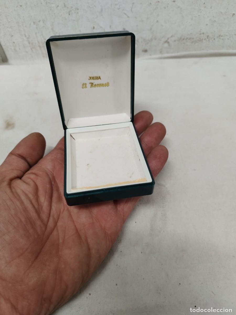 Blechdosen und Kisten: Antigua caja de joyer&iacute;a el raconet.