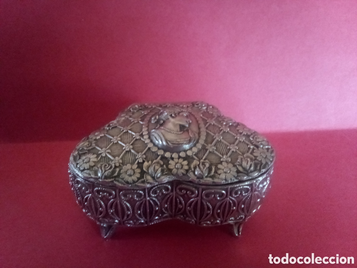 Cajas y cajitas met&aacute;licas: CAJITA MET&Aacute;LICA PLATEADA - JOYERO *BC
