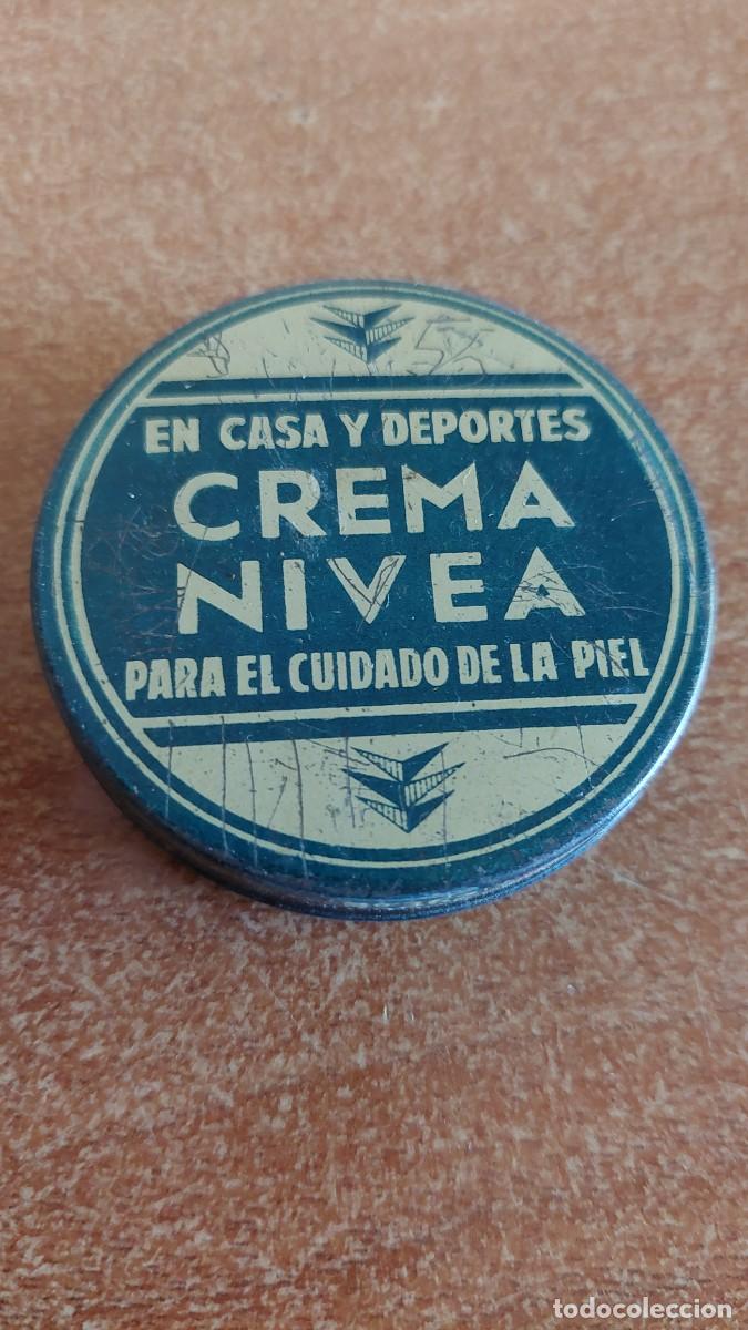 Caixas e caixinhas met&aacute;licas: Antigua cajita de Crema Nivea