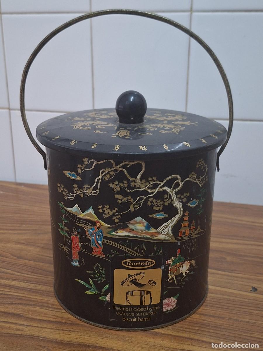 Cajas y cajitas met&aacute;licas: LATA BOMBONERA CON ASA - Foto 1