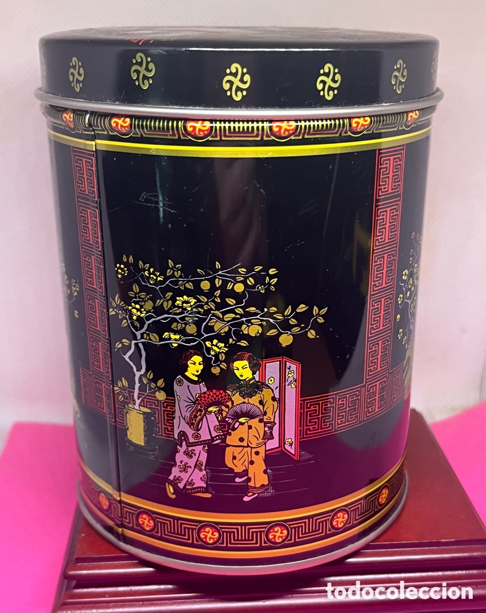 Cajas y cajitas met&aacute;licas: LATA TEM&Aacute;TICA ORIENTAL DE COLECCI&Oacute;N COMO NUEVA - Foto 2