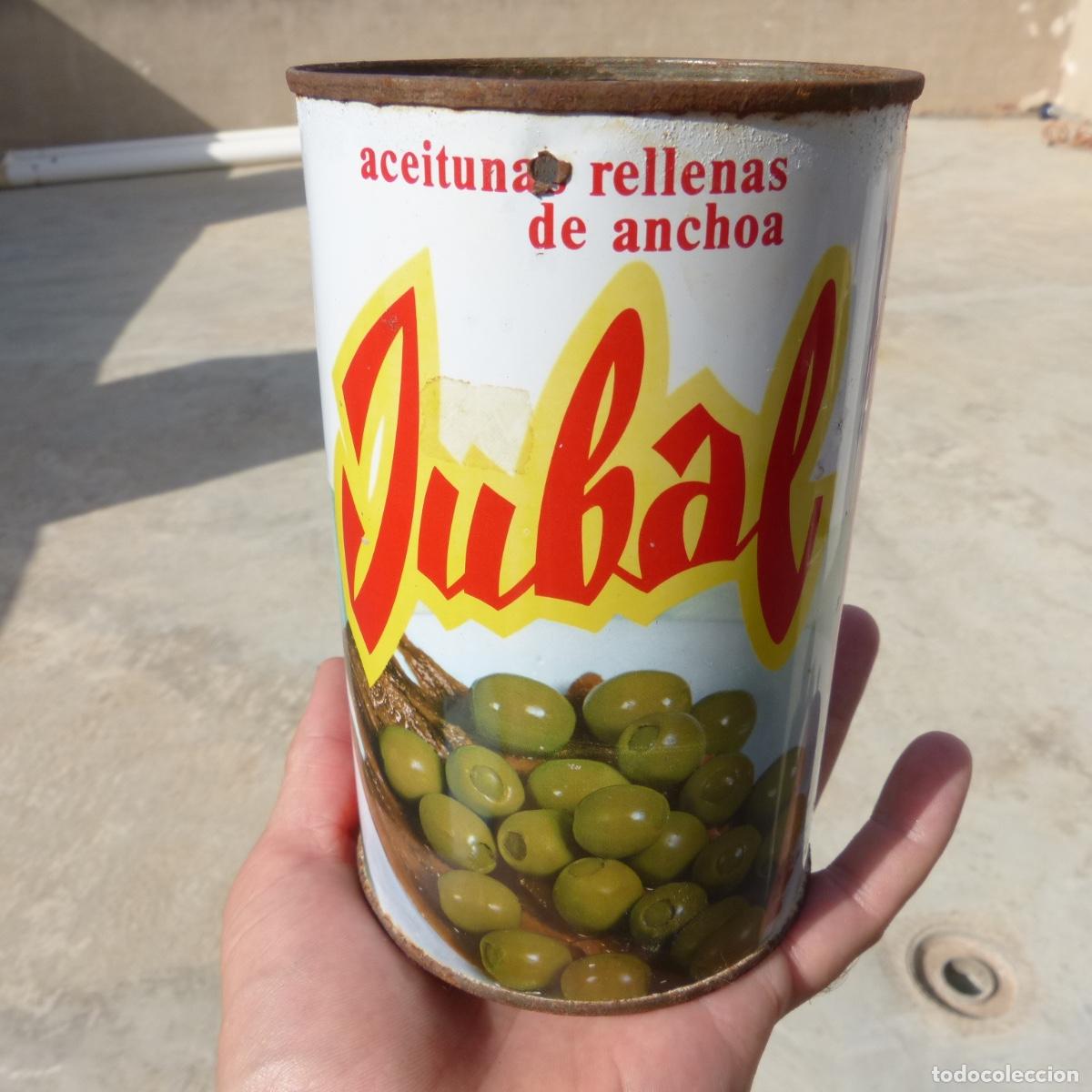 Cajas y cajitas met&aacute;licas: Antiguo envase de aceitunas rellenas de anchoa, Jubal, Juan Ballester Farinos, Valencia, 15cm.
