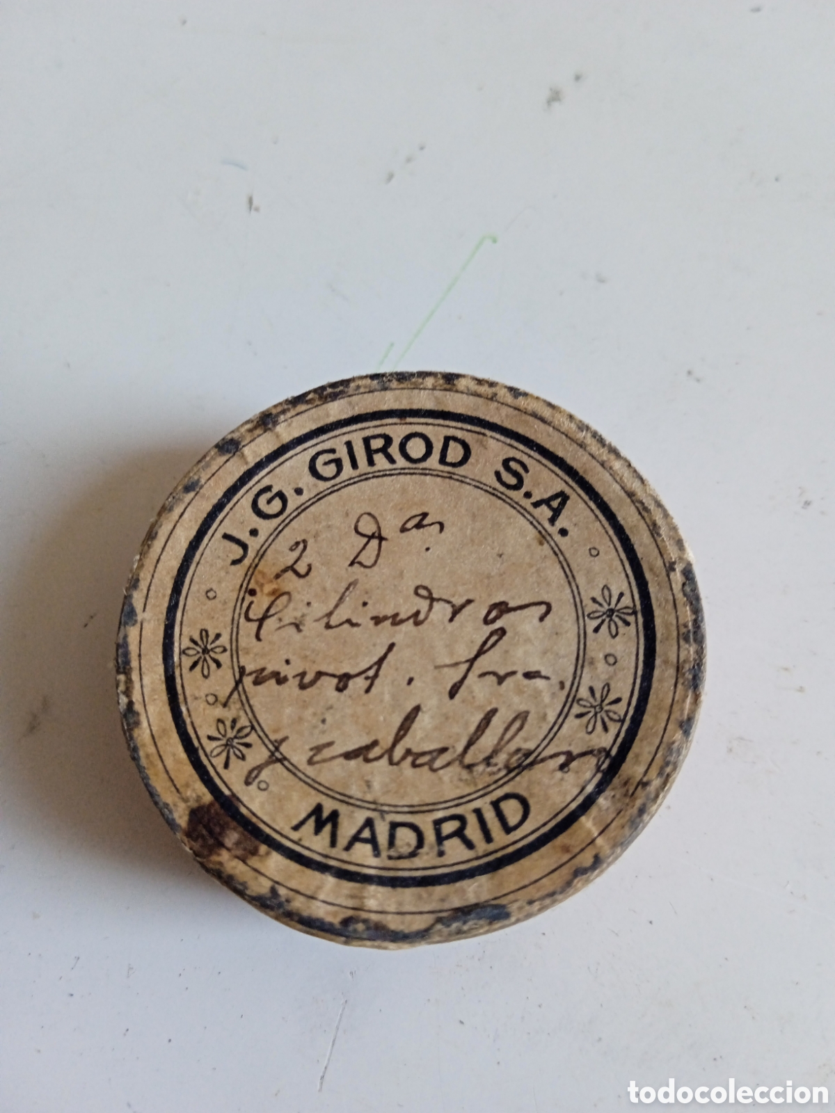 Cajas y cajitas met&aacute;licas: Caja J. G. Girod Madrid posiblemente porta-para repuestos