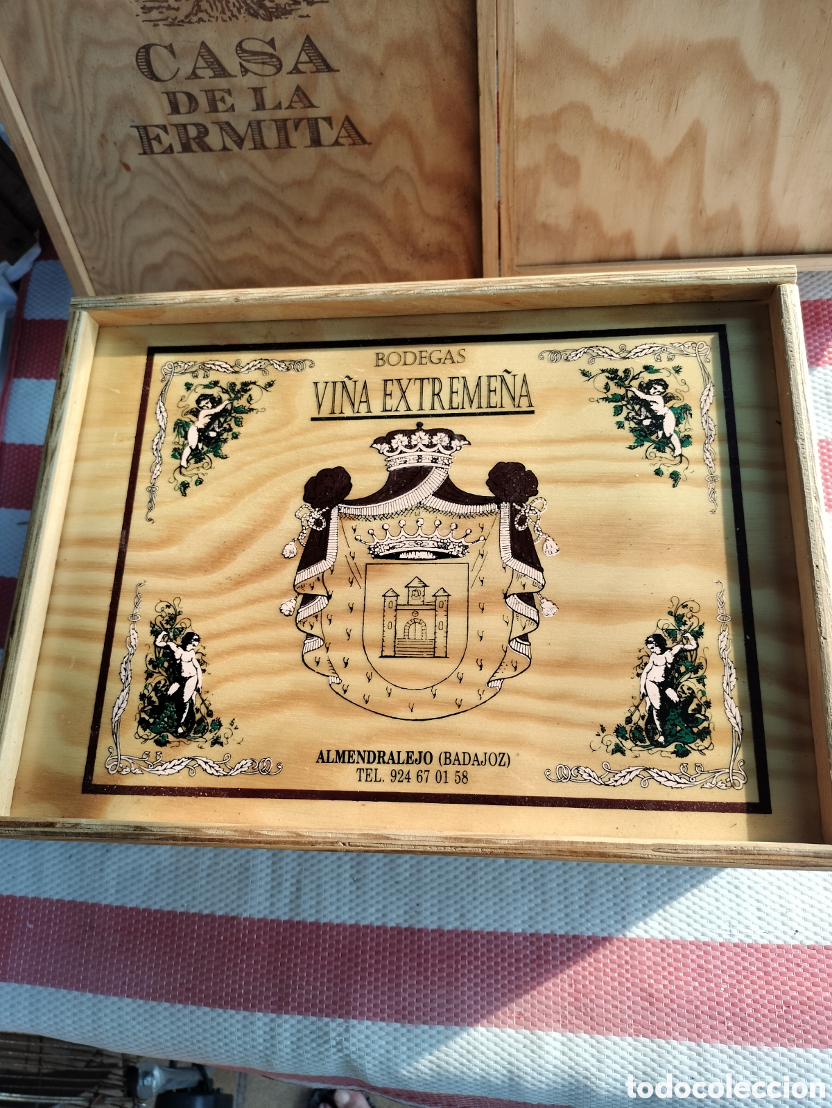 Cajas y cajitas met&aacute;licas: Caja de madera bodegas vi&ntilde;a extreme&ntilde;a - Foto 1