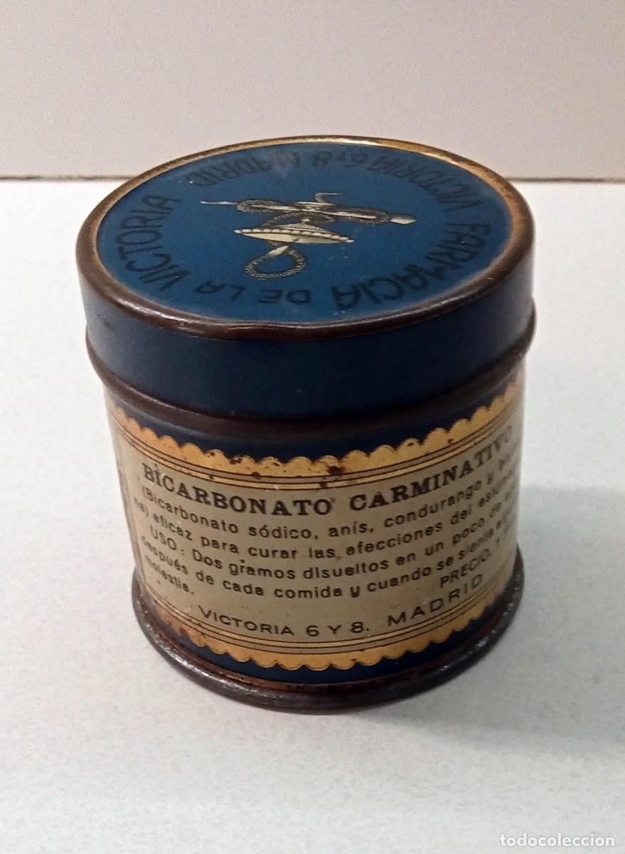 Caixas e caixinhas met&aacute;licas: LATA METALICA DE BICARBONATO CARMINATIVO DE LA FARMACIA DE LA VICTORIA DE MADRID