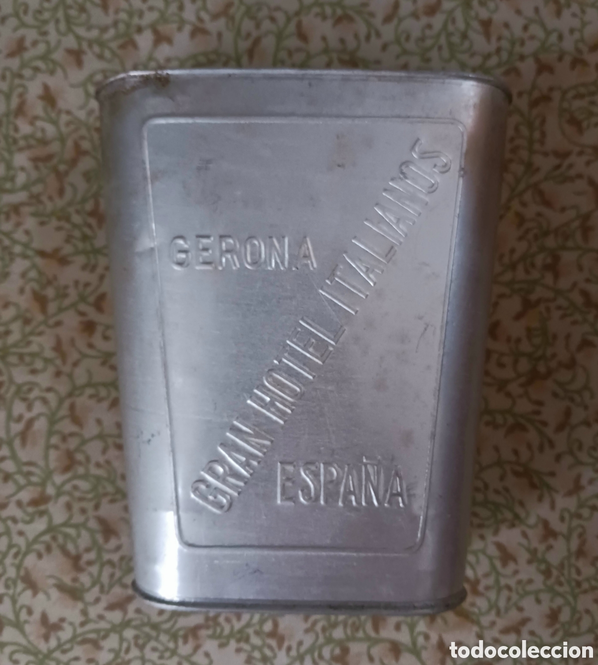 Caixas e caixinhas met&aacute;licas: Vaso de aluminio. Gran Hotel Italianos. Restaurant Estacion. GERONA. 11,5 x 9,8 cms. Vell I Bell.