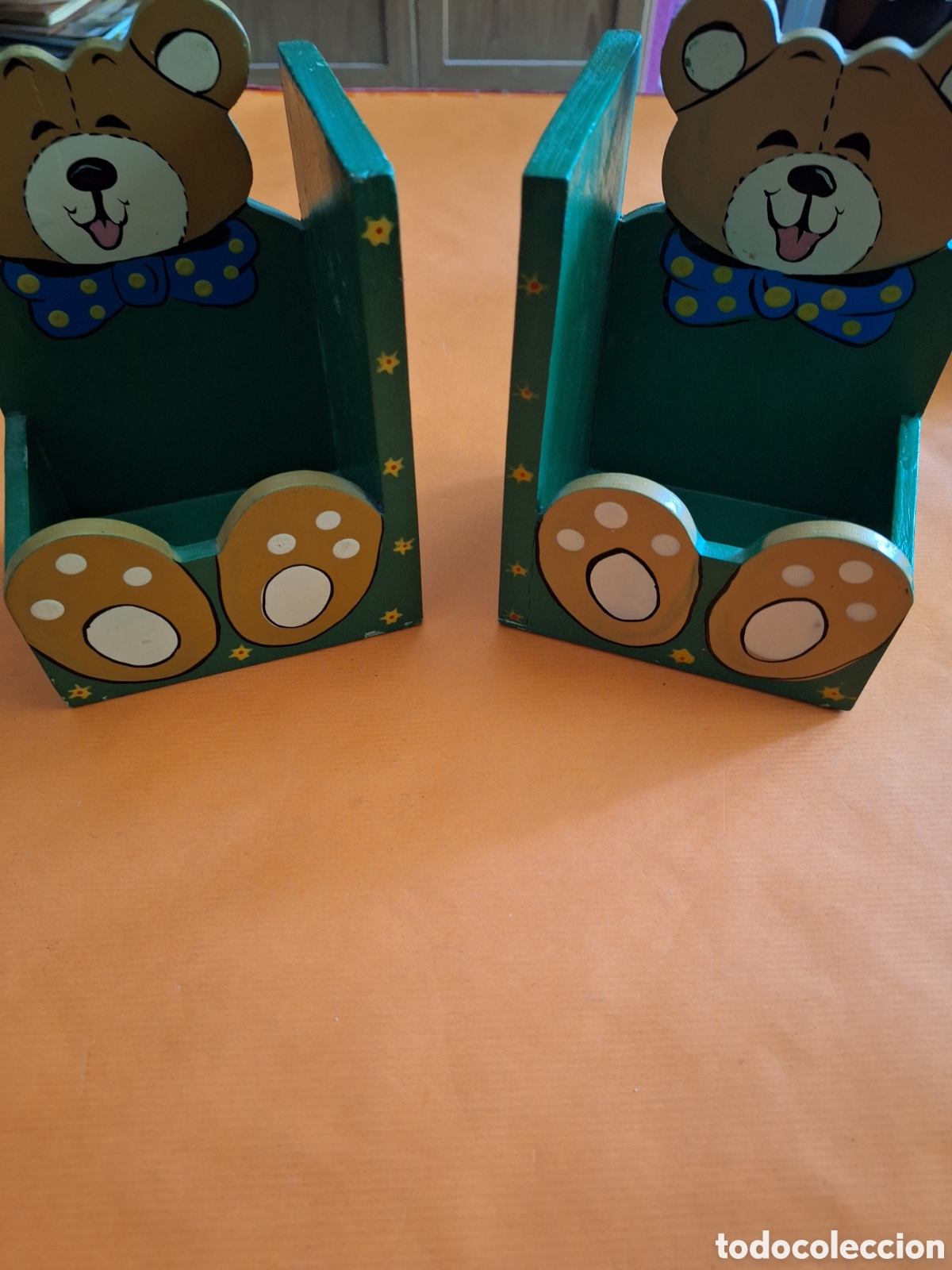 Cajas y cajitas met&aacute;licas: SUJETALIBROS OSITOS DE MADERA - Foto 3