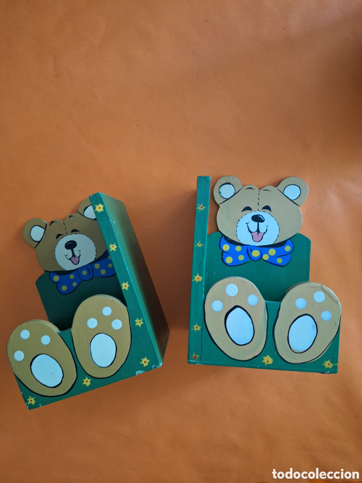 Cajas y cajitas met&aacute;licas: SUJETALIBROS OSITOS DE MADERA - Foto 2