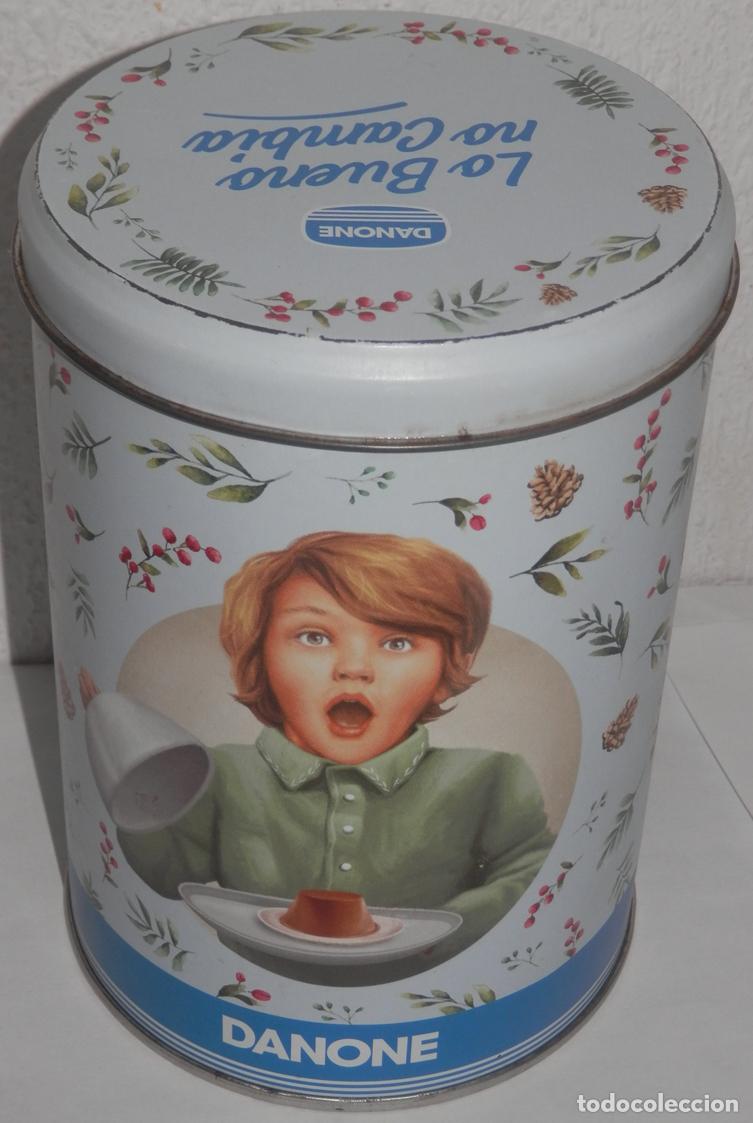 Cajas y cajitas met&aacute;licas: LATA DE LA MARCA DANONE - Foto 2