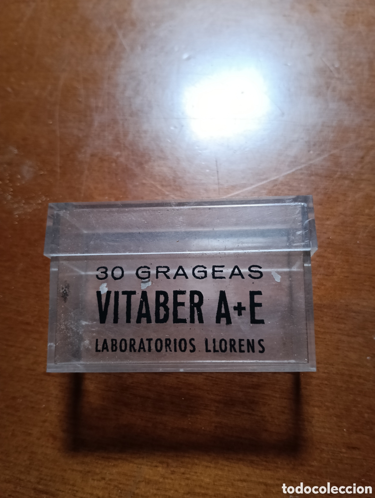 Casse e cassette metalliche: PEQUE&Ntilde;A CAJITA DE VITAMINAS VITABER A, mide 6 x 4 x 2,5 cm.