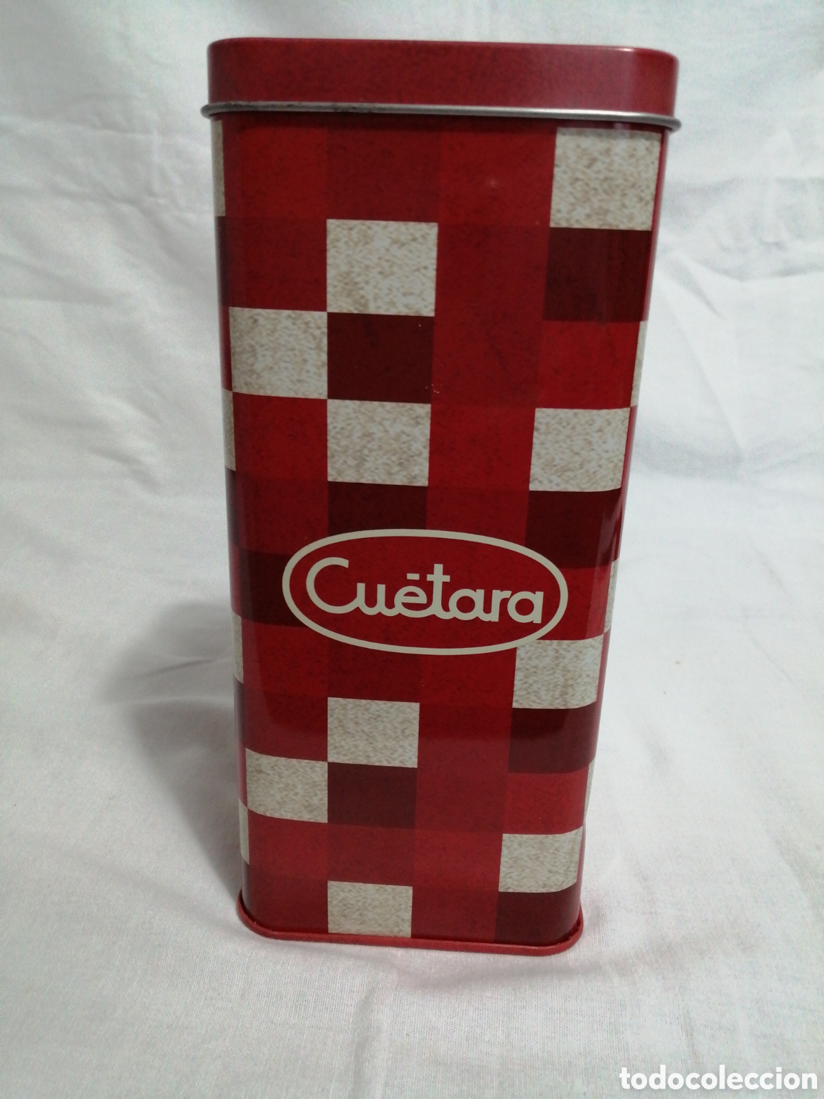 Cajas y cajitas met&aacute;licas: Lata de galletas Cuetara - Foto 1