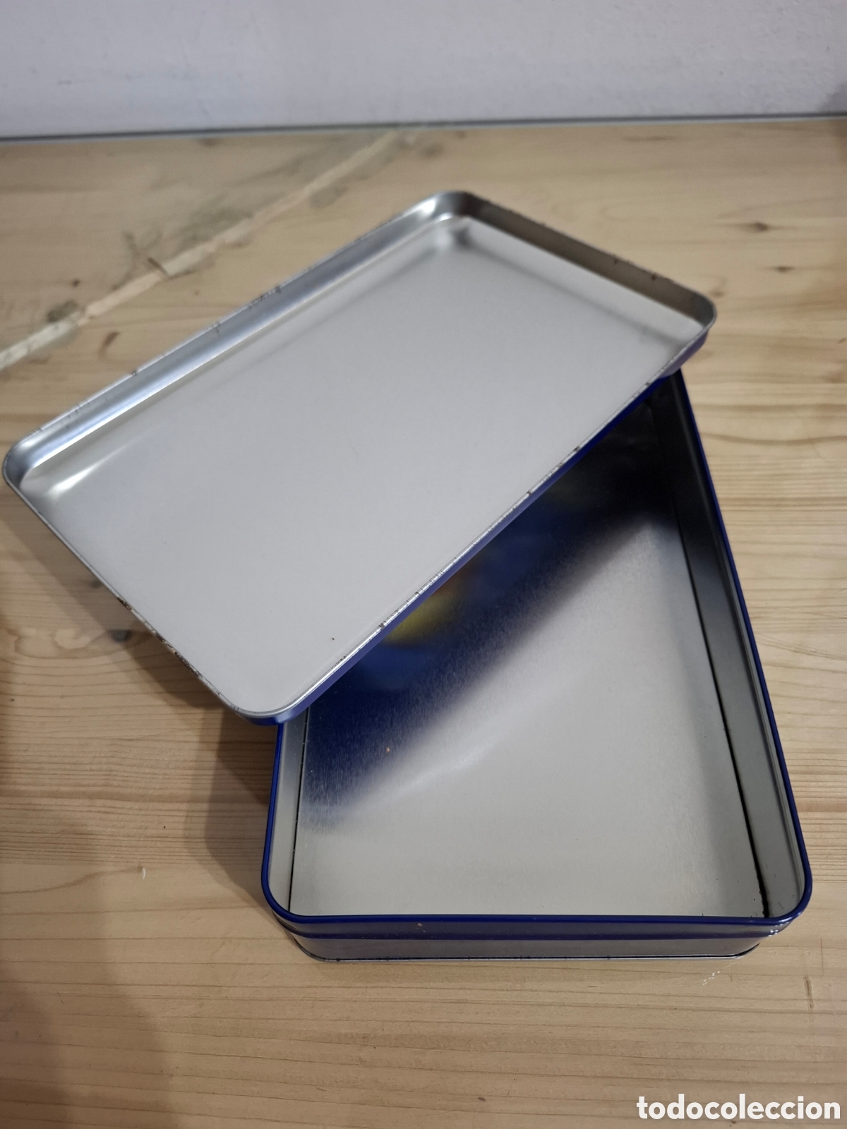 Cajas y cajitas met&aacute;licas: Lata Montblanc de colecci&oacute;n. - Foto 4