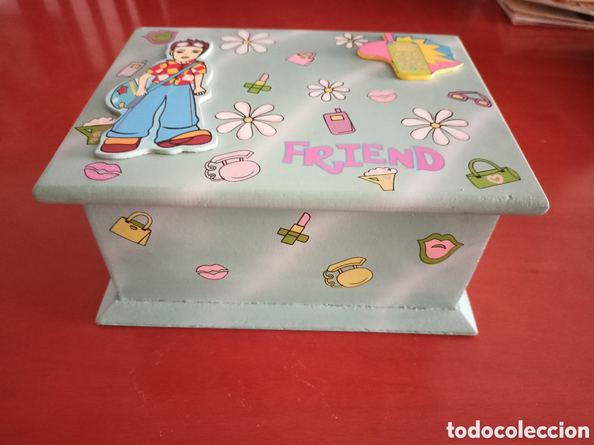 Cajas y cajitas met&aacute;licas: Caja madera decorada Friend. Nuevo - Foto 2