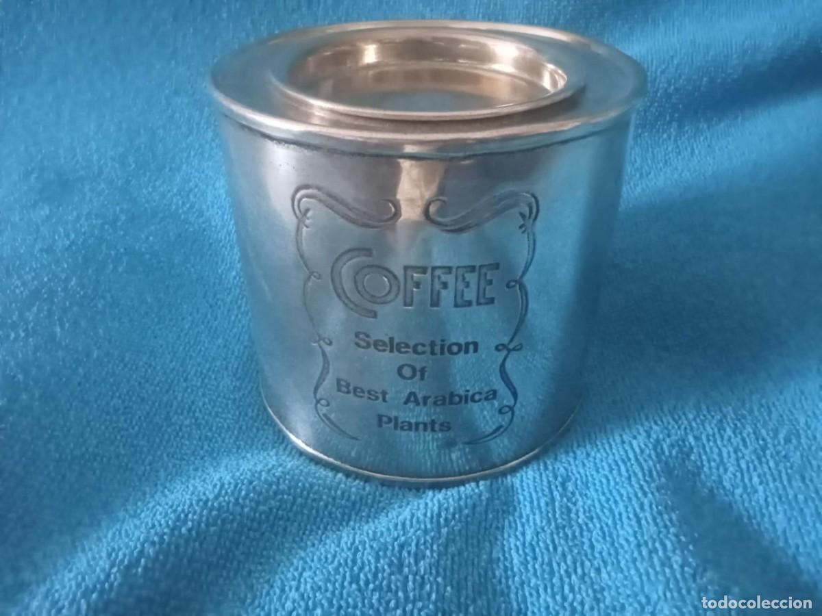 Casse e cassette metalliche: Antiga Lata para Caf&eacute; em Casquinha