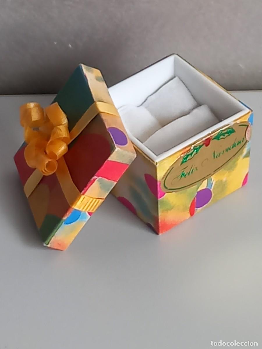 Cajas y cajitas met&aacute;licas: CAJITA DE CART&Oacute;N DECORADA