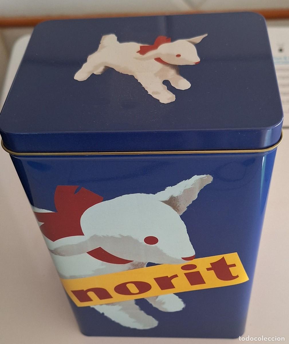 Boxes and metal boxes: Latas con historia -Norit- 20x13x10 cms.