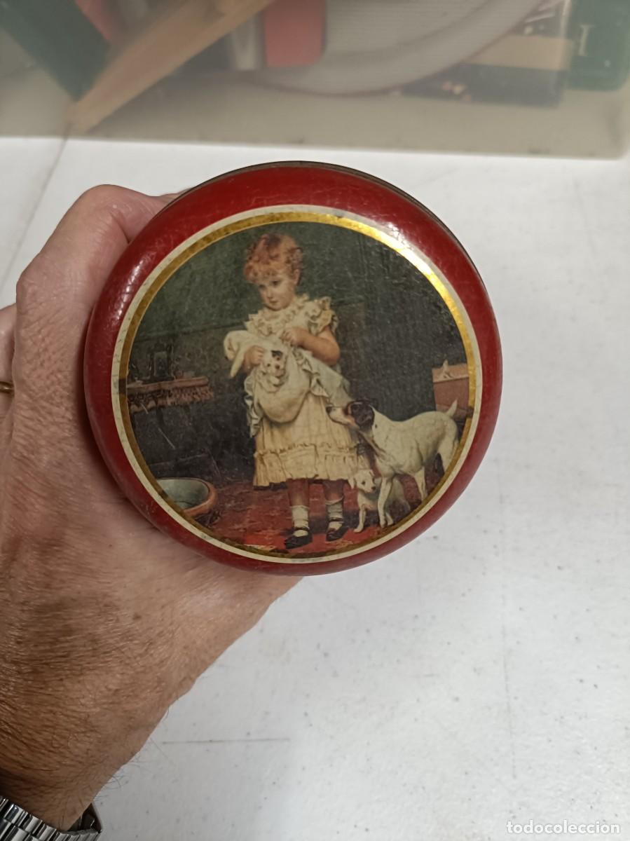 Cajas y cajitas met&aacute;licas: Bote curioso antiguo - Foto 1